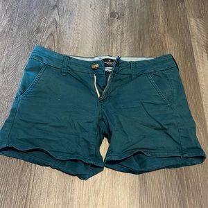 American eagle midi strech shorts